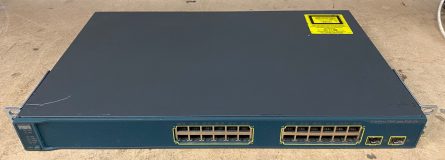 Cisco 3560 Catalyst Series 24-Port PoE Network Switch WS-C3560-24PS-S